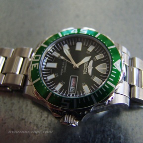 Mako Pro Diver Green - Click to enlarge image