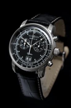 Zeppelin 100 years chrono 7690 - Click to enlarge image