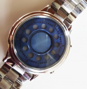 CW LED Watch Blue Round - Click to enlarge image